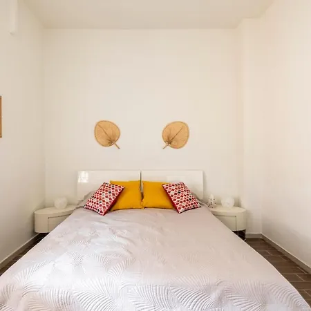 Seenahe Wohlfuehl-oase Mit Herrlicher Lounge-area Apartment